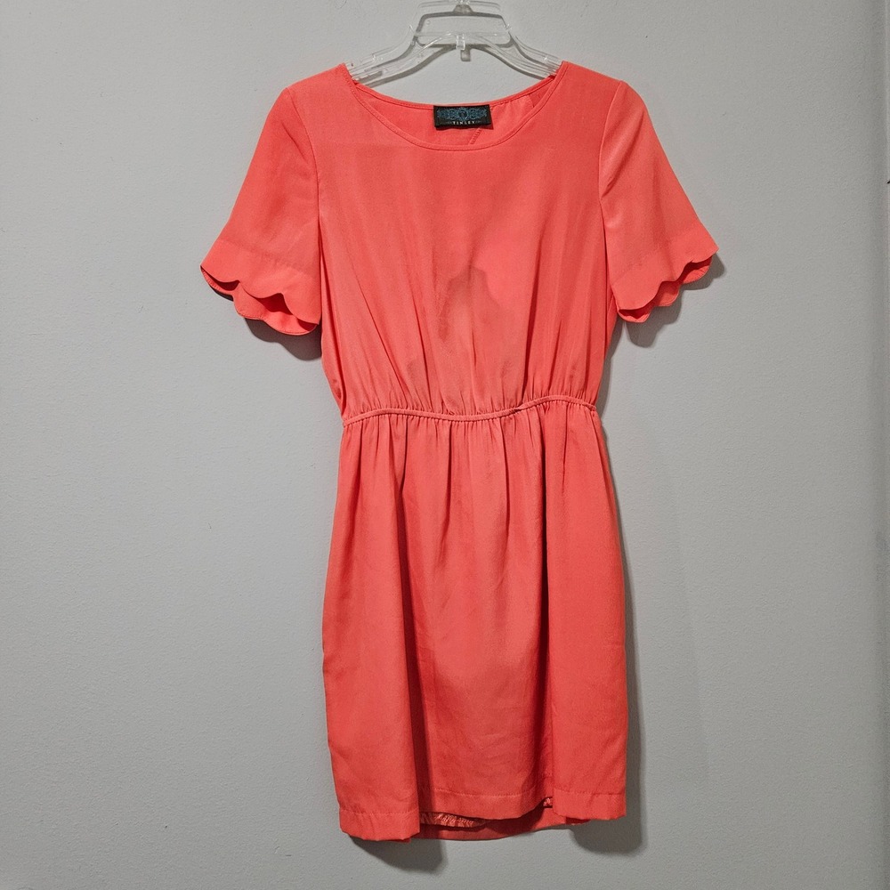 Tinley Coral Pink Scalloped Open Back Mini Dress Womens‎ Medium LD40521-S02